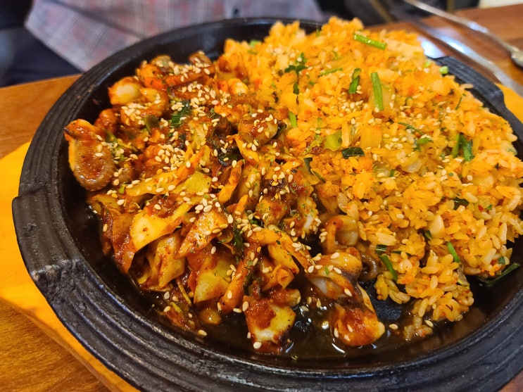  신도림테크노마트맛집보끄철판볶음밥