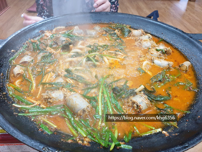 창녕 우포늪근처 밥집 도천진짜순대 전골이 얼큰해서 좋아요