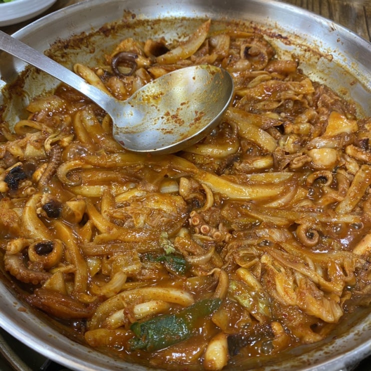 안동 현지인이 극찬하는 맛집을 다녀오다! 낙지 볶음 전문점 안동 청운 식당