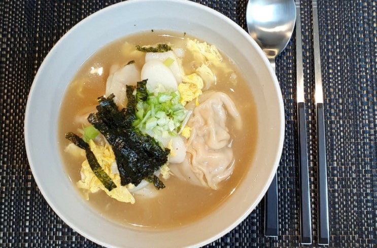  떡만두국 끓이는법 진한 국물맛내기