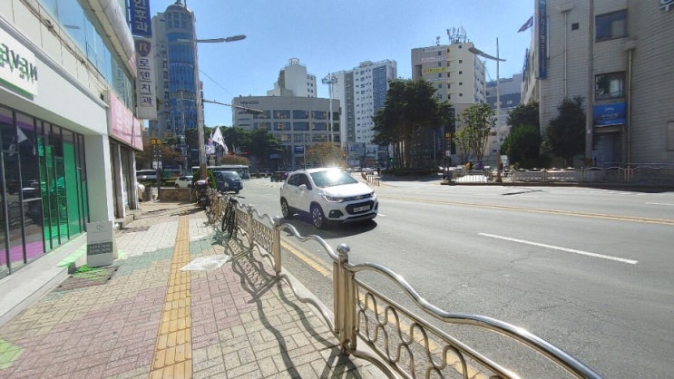  수영 팔도시장에 닭가슴살 사러 갑니다.