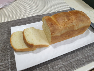  만들어 먹는 재미가 있는 "식빵 만들기"