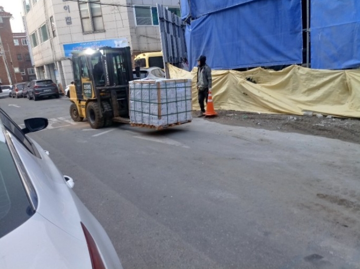  [타일]타일배송에 필요한 5톤 용달에 대해 알아봅니다. 영월까지 델고가주셔서 용달기사님 정말 감사합니다^^