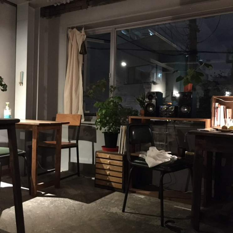  [합정/망원 카페] 모을MOEUL, 예쁜 친구집 같은 카페