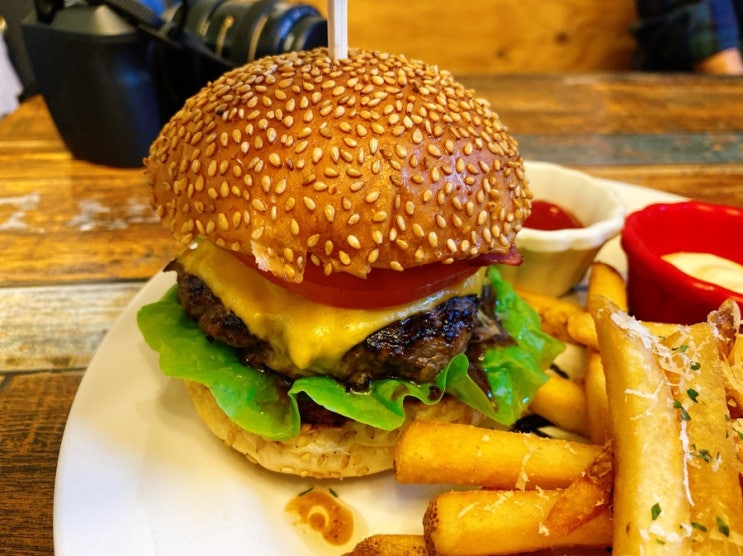  [곽지맛집]제주 몬스터살롱 스폰지밥 햄버거 한우 수제버거, 포장가능, 곽지해수욕장 근처