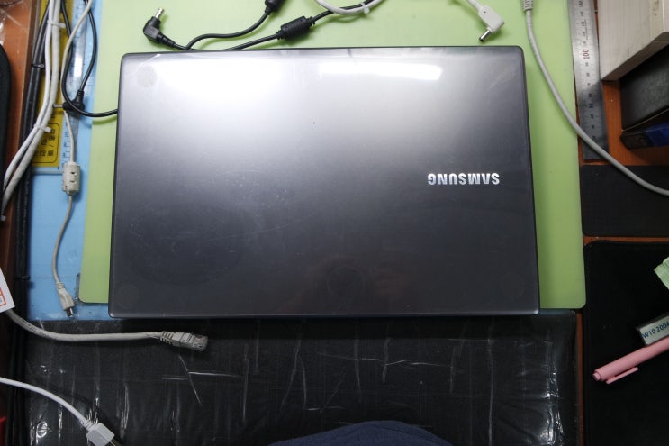 NT700Z5A-S78 분해 및 삼성SSD 업그레이드하기