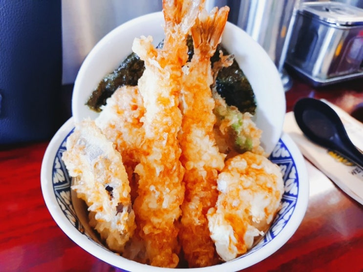  [압구정/도산공원 덮밥 맛집] 대창덮밥이 계속 생각나는 형훈 텐동
