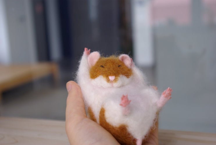  01.니들펠트(needle felt)란 무엇일까요?