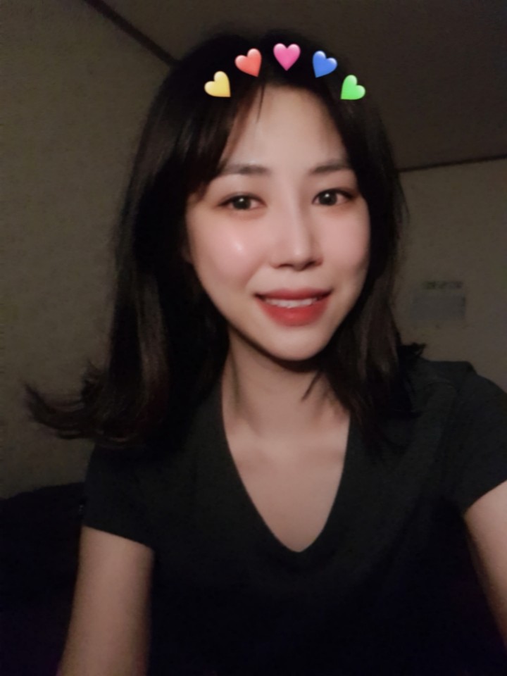  사람구경 재밌는 군자역 스타벅스