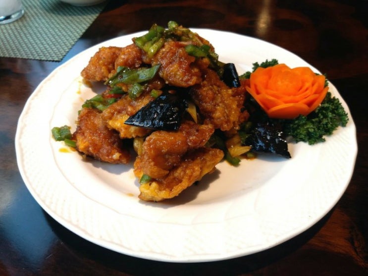  동탄역 중식당 맛집 멜팅웍 닭고기깐풍소스와 해물짬뽕