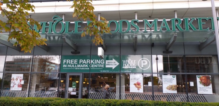  WHOLE FOODS  MARKET 1.