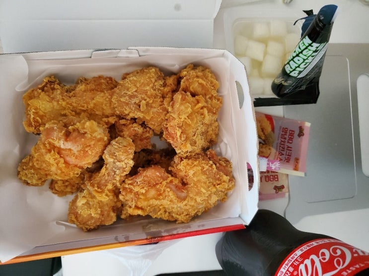  해외 입국자, 자가격리 키트, 배달 음식으로 일단은 만족스런 자가격리 2