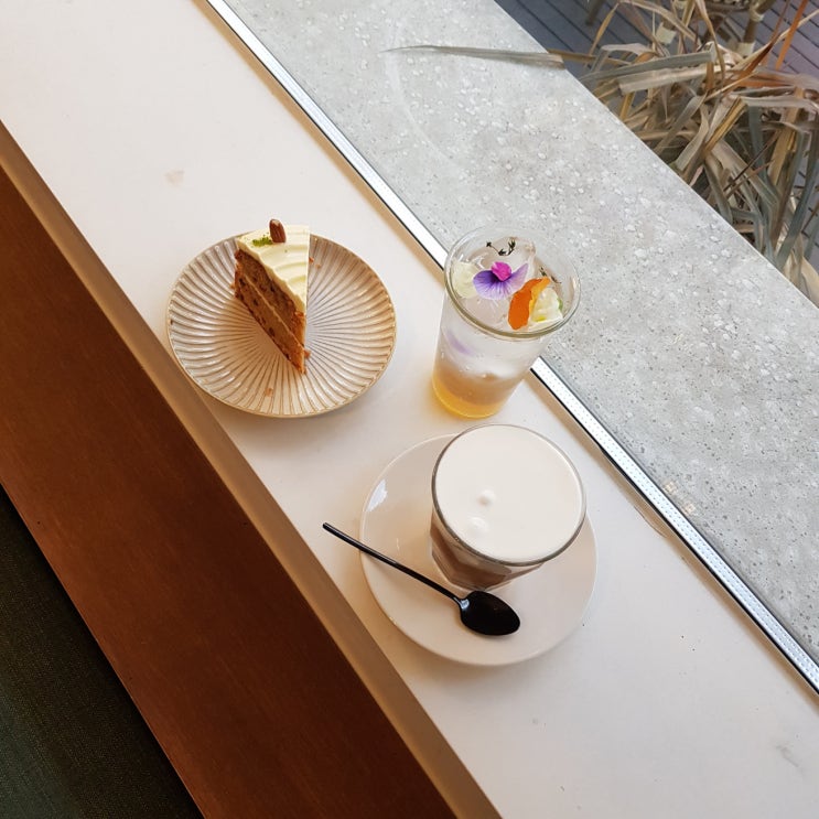  강남카페 강남역카페 신논현역카페 카페정월