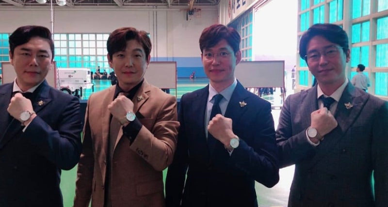 미우새 엄기준 나이 키 학력 결혼❌ 미혼 엄유민법 유준상 민영기 김법래 커플 운동화 시계 ....