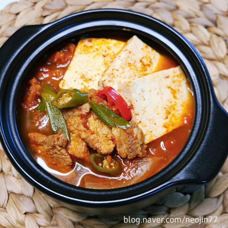 Jinny's집밥레시피 돼지고기김치찌개 만드는 법 맛있는 황금레시피 공개 Jinny's집밥레시피 돼지고기김치찌개 만드는 법 맛있는 황금레시피 공개