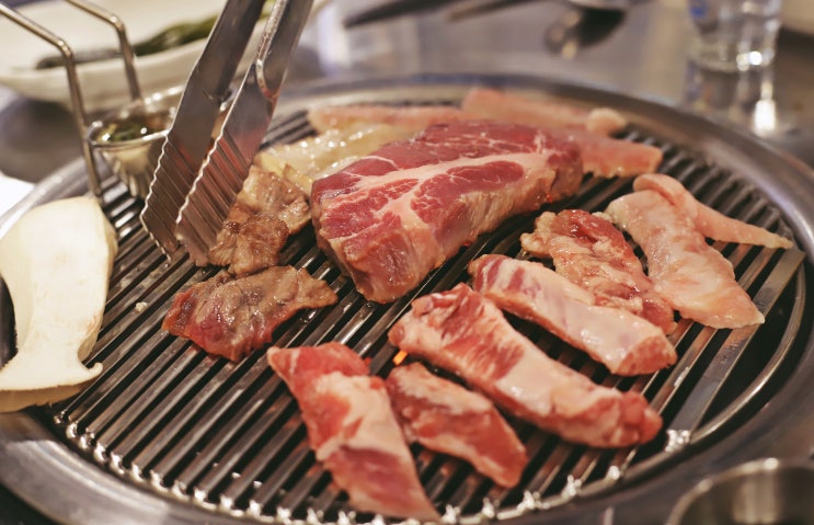  하단당리맛집 70년대식연탄구이 명품 이베리코 흑돼지 사하구고깃집