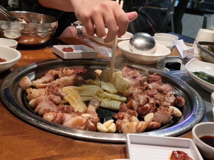  수성4가 고굽남(고기굽는 남자) 탐방 후기( 정말 맛있는거 맞어? )