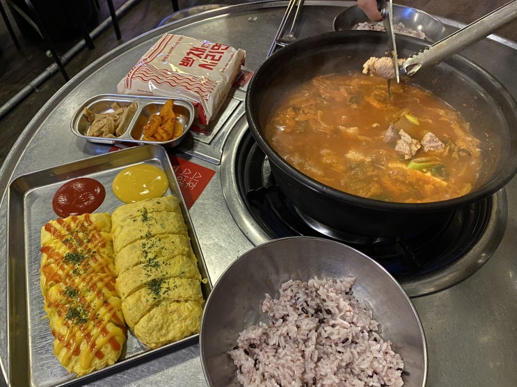 화곡본동시장 맛집 백채 김치찌개(백종원X) 화곡본동시장 맛집 백채 김치찌개(백종원X)