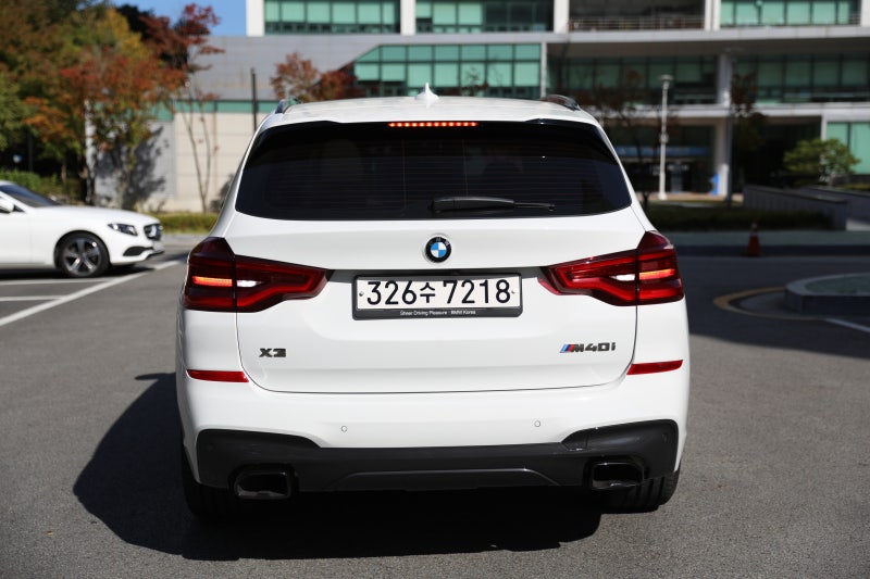 BMW X3 M40i 시승기 : 7천만원 대에 구입할 수 있는 M 퍼포먼스 중형 SUV