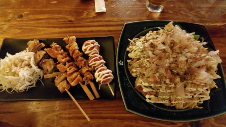  종각코다차야 이자카야 해물야끼소바  파닭 베이컨말이 토마토 닭껍질 꼬치