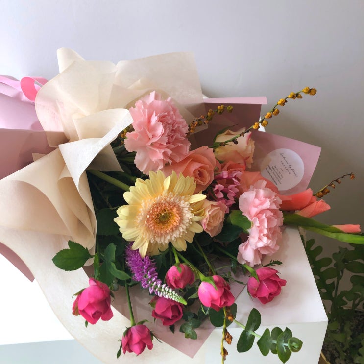  부천옥길동꽃집 어텀바이플라워에서 친구 생일 꽃다발 주문 !