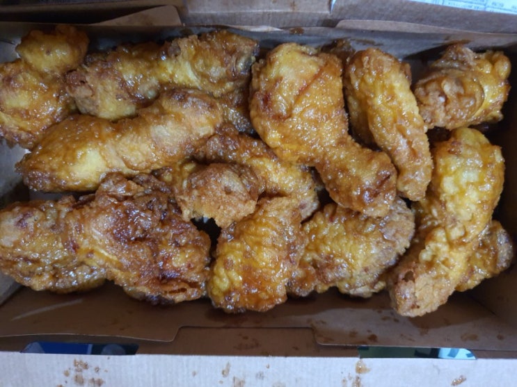 교촌치킨 - 허니콤보 웨지감자 교촌치킨 - 허니콤보 웨지감자