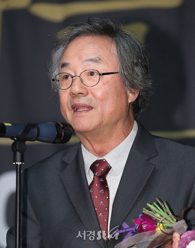 정동환 나이 전부인 아내 결혼 이혼 재혼 가수 정윤선 자녀 가족 고향