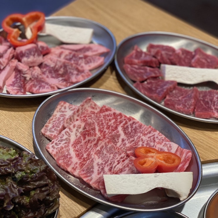  이수역 먹자골목 고깃집 다양했어요!