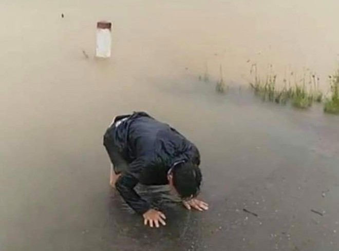  출산 하러 가는 길에 홍수에 떠밀려 간 만삭의 임산부, 싸늘한 시신으로