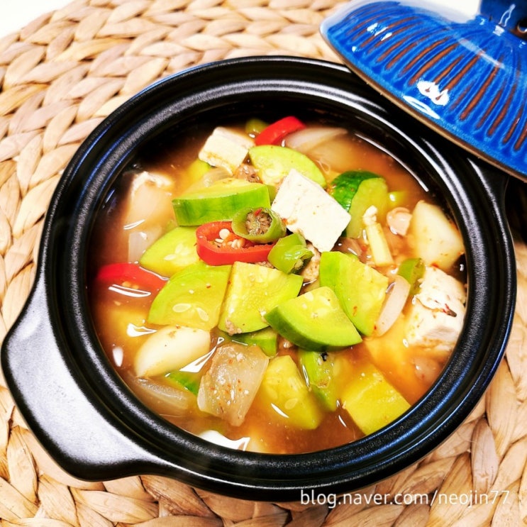 Jinny's집밥레시피 애호박 된장찌개 맛있게 끓이는 법 기본에 충실한 맛내기 Jinny's집밥레시피 애호박 된장찌개 맛있게 끓이는 법 기본에 충실한 맛내기