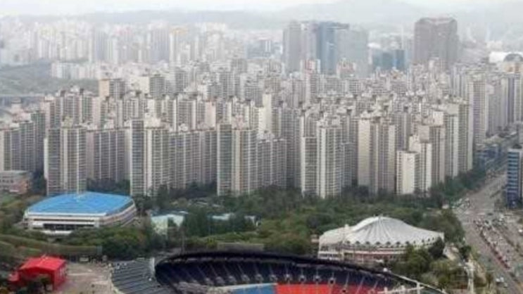  등록임대주택 말소와 부동산 시장(수도권 27만 가구 말소, 지역별 양극화, 전세 부족 지속)