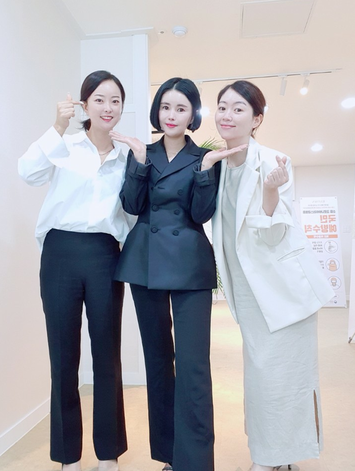  요즘 메이크업 대세 제품은 인셀덤 칵테일 아쿠아 비비!