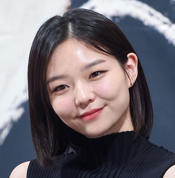 유쾌한 코미디 영화로 곧 만나게 될 이솜 Esom(나이/본명/키)