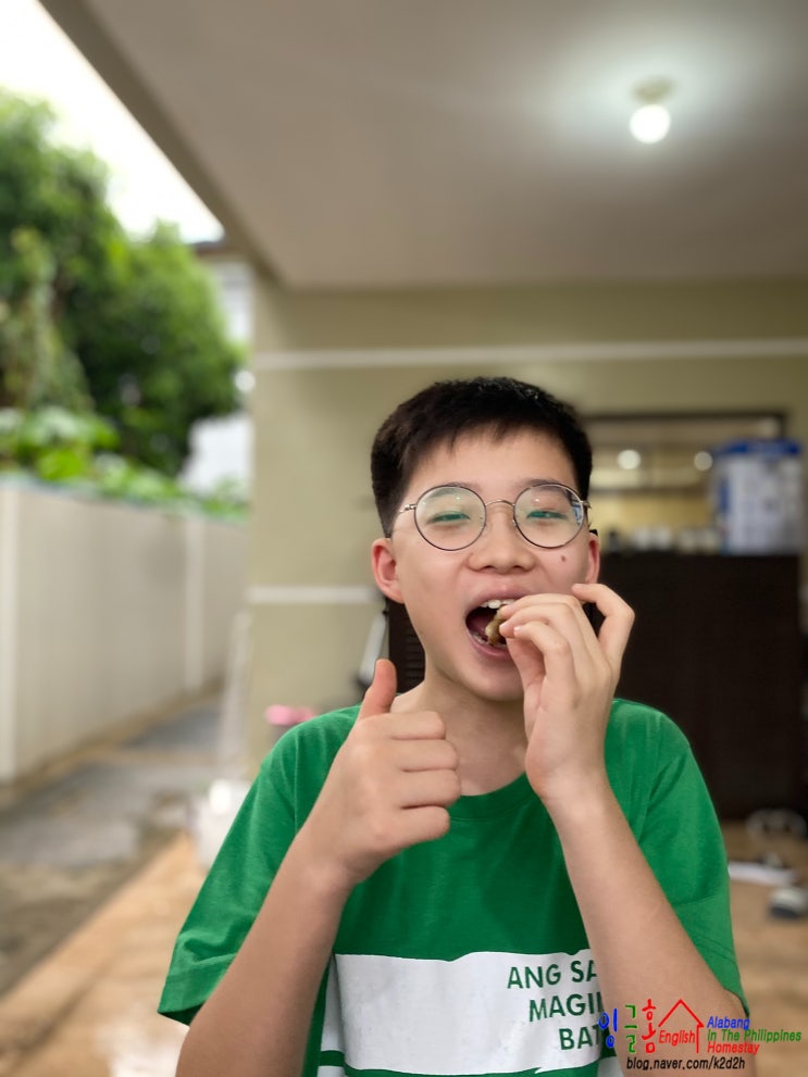  필리핀 알라방 라살조벨스쿨 주말을 향해 달려가는 목요일~