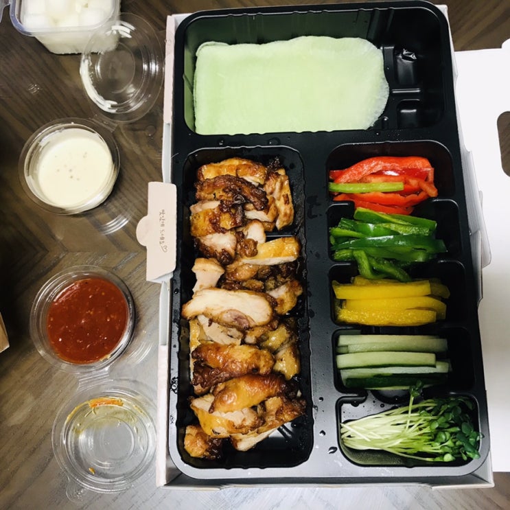 누나홀닭, 누구나 홀딱 반할 후레쉬 쌈닭 & 옛날통닭 누나홀닭, 누구나 홀딱 반할 후레쉬 쌈닭 & 옛날통닭