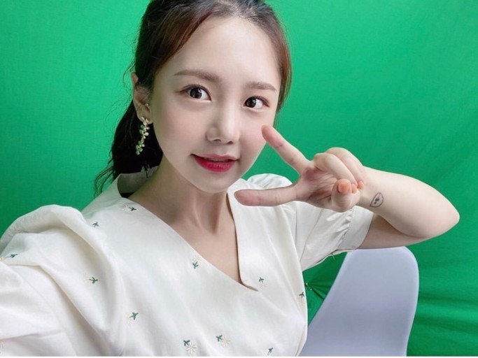  송하예 사재기 의혹 그녀의 소속사 대표가 박경 학폭  폭로의 배후? 행복해 컴백은?