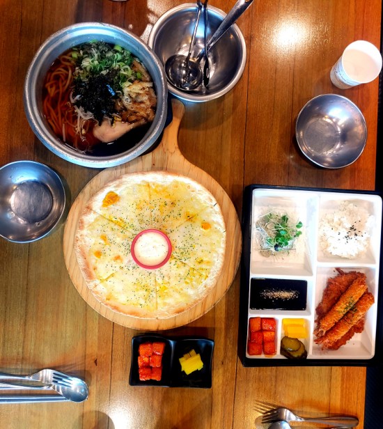  중독성 짙은 대구앞산맛집 두셰프의 돈가스앤미우