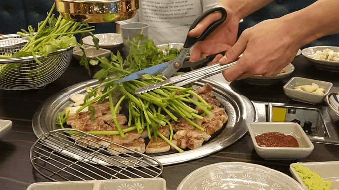  동탄 개나리공원맛집 미나리 꽃삼겹살 창심관 회식장소로 강추