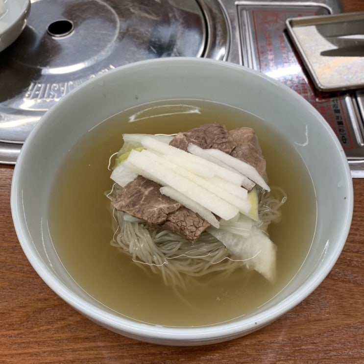  만석공원 걷다가 우연히 찾은 수원 평양냉면 존맛 옥반정