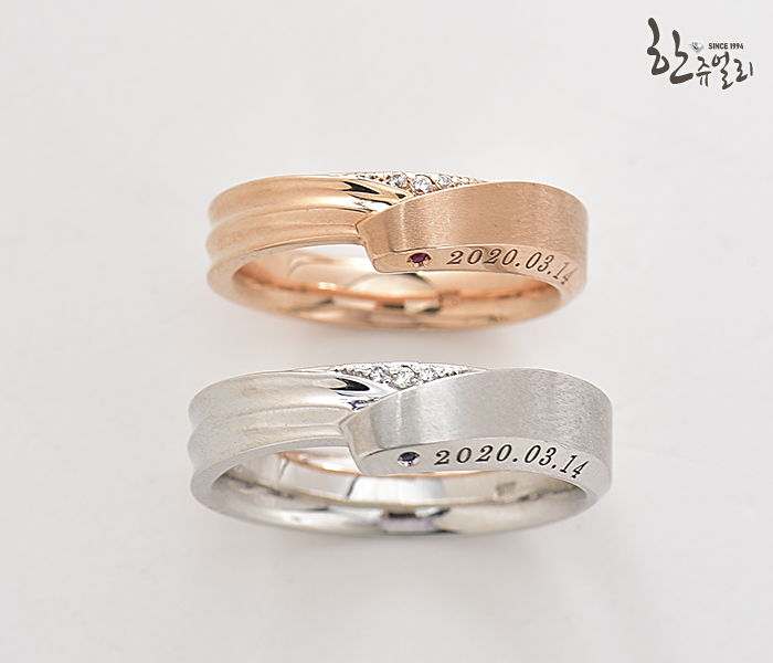14k 이니셜 반지 유색 보석에 예쁜 커플링 14k 이니셜 반지 유색 보석에 예쁜 커플링
