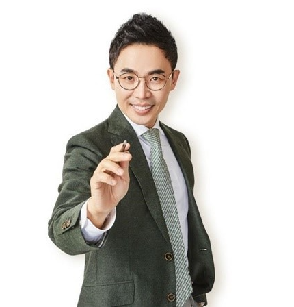  설민석 나이 키 재산 출연료 아내 결혼 알아보자