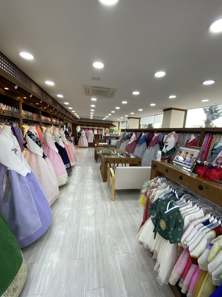  한복 대여는 한만사 인천점에서 폭넓게 골라요