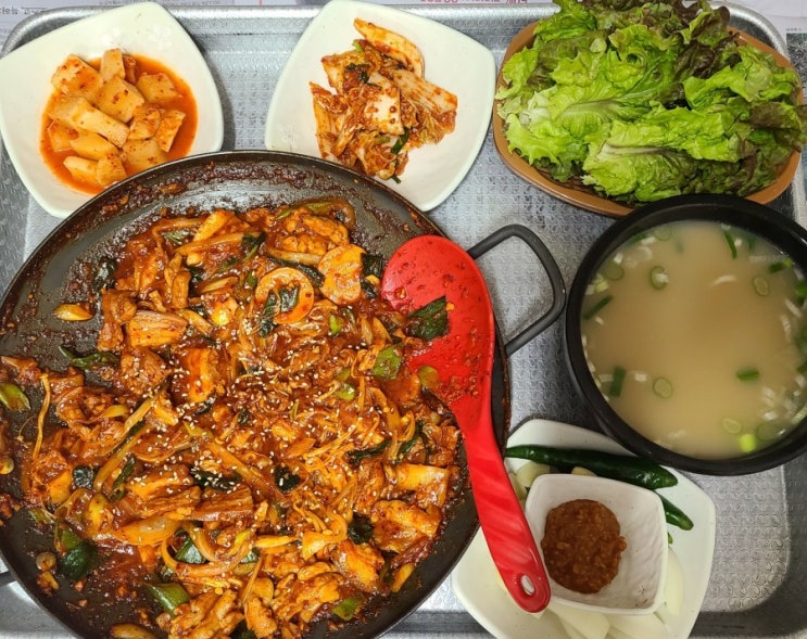  <진주맛집> 손님이 계속들어가는 초전동 맛집 함양돼지국밥
