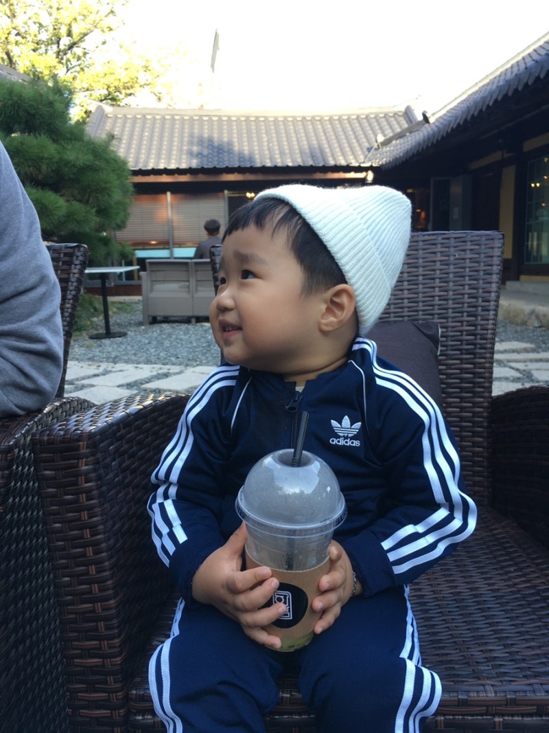 아디다스키즈 트레이닝복 세트 너무 귀여워