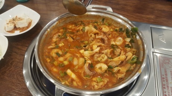 수유역에서 낙곱새를 먹을 수 있는 구석집 수유역에서 낙곱새를 먹을 수 있는 구석집