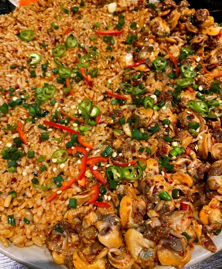  선유도에서 맛보는 부산만의 감칠맛 와사비 꼬막비빔밥