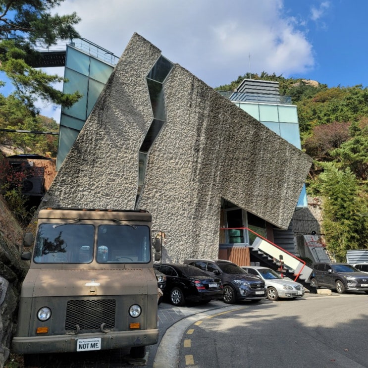 소문이 자자한 북한산 뷰 맛집 평창동 카페 더 피아노 | 광고,드라마 촬영지(하트 시그널2)