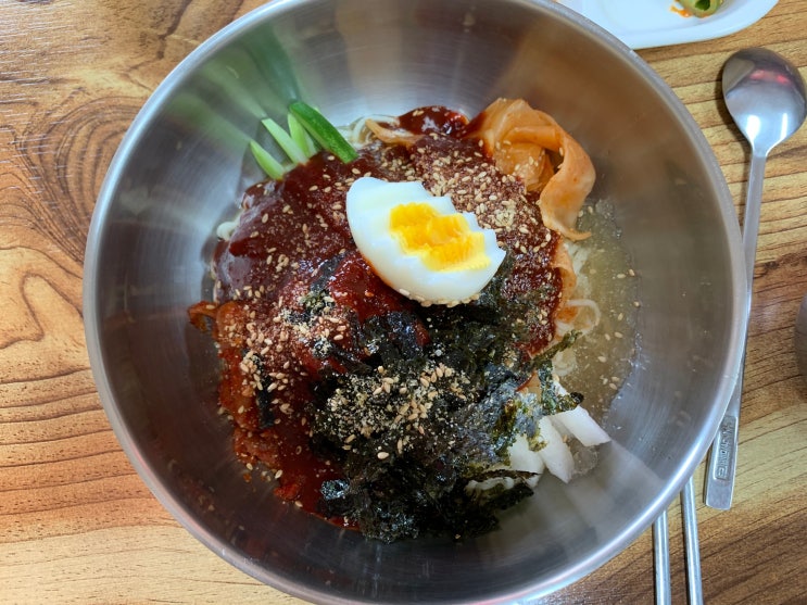  천안터미널 근처 살아있는 감자전과 국수 한 그릇