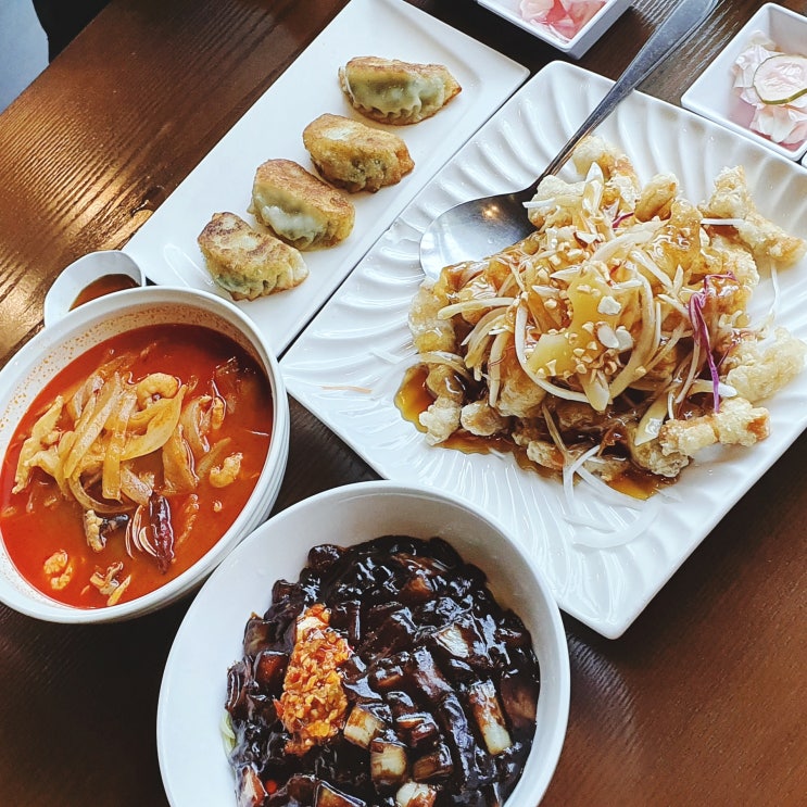  분위기있는 여의도 전경련회관 맛집 차이나플레인