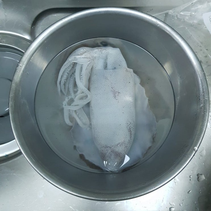  무늬오징어 숙회, 버터구이 야식